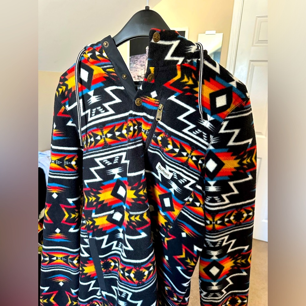 RARE DRAVUS BY ZUMIEZ Geo Print Tech Fleece Jacket